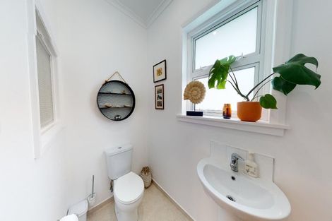 Photo of property in 2 Hackett Street, Whanganui East, Whanganui, 4500