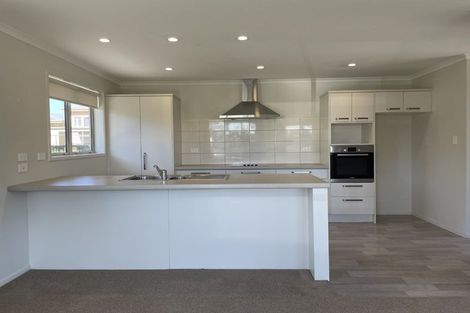 Photo of property in 450 Devonport Road, Tauranga South, Tauranga, 3112
