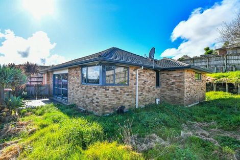 Photo of property in 19 Keri Vista Rise, Papakura, 2110