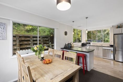 Photo of property in 140a Kamahi Street, Stokes Valley, Lower Hutt, 5019