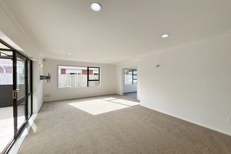 Photo of property in 12 Surfers Place, North New Brighton, Christchurch, 8083