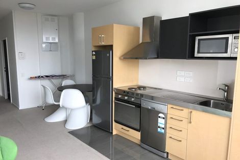 Photo of property in Twin Towers, 701/17 Putney Way, Manukau, Auckland, 2104