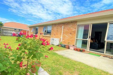 Photo of property in 5 Shah Lane, Mangere, Auckland, 2022