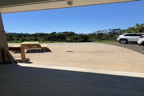 Photo of property in 51-53 Shaw Road, Oratia, Auckland, 0604