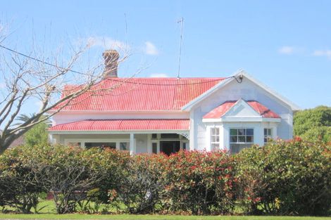 Photo of property in 32 Park Street, Foxton, 4814