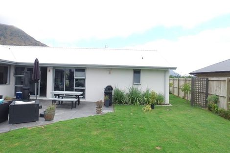 Photo of property in 10 Ashenhurst Way, Lower Shotover, Queenstown, 9304