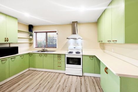 Photo of property in 32 Dunstan Crescent, Hornby, Christchurch, 8042