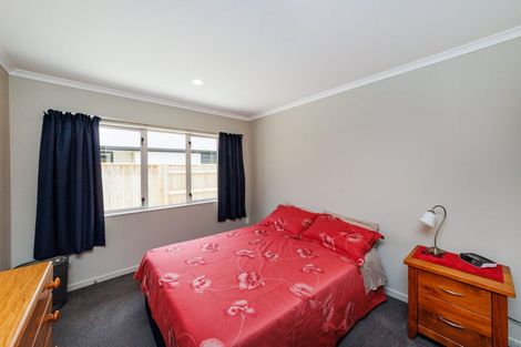 Photo of property in 25 Rodeo Drive, Kelvin Grove, Palmerston North, 4414