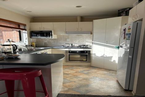 Photo of property in 1/21 Glanworth Place, Dannemora, Auckland, 2016