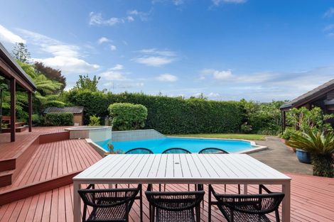 Photo of property in 106 Kowhai Road, Campbells Bay, Auckland, 0630