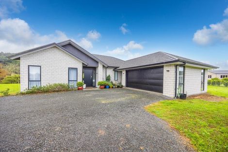 Photo of property in 17 Riverside Way, Ngaruawahia, Huntly, 3771
