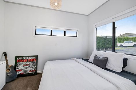 Photo of property in 30 Foster Crescent, Snells Beach, 0920