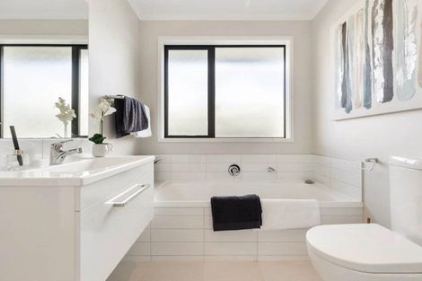 Photo of property in 4 Brooklyn Street, Papamoa, 3118