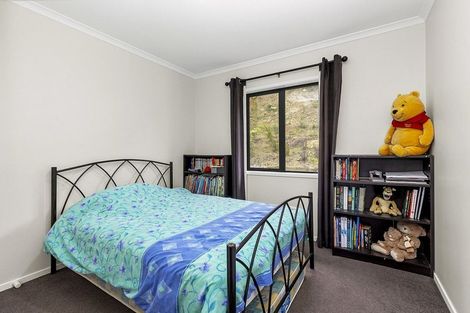 Photo of property in 24 Ships Cove, Whitby, Porirua, 5024