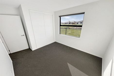 Photo of property in 2 Riroriro Lane, Halswell, Christchurch, 8025