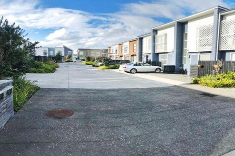 Photo of property in 18 Rangihina Road, Hobsonville, Auckland, 0616