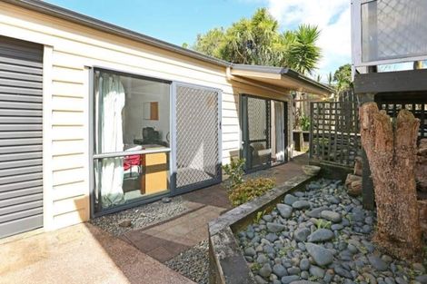 Photo of property in 188 Solar Road, Glen Eden, Auckland, 0602
