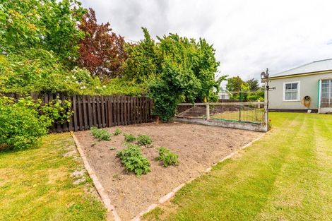 Photo of property in 5 Edward Street, Waimate, 7924