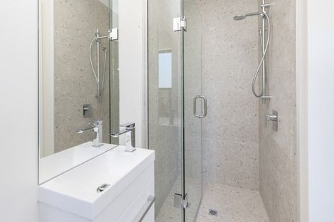 Photo of property in 1/220 Geraldine Street, Edgeware, Christchurch, 8013