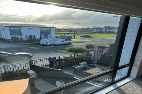 Photo of property in 1d Tarras Road, Kumeu, 0810