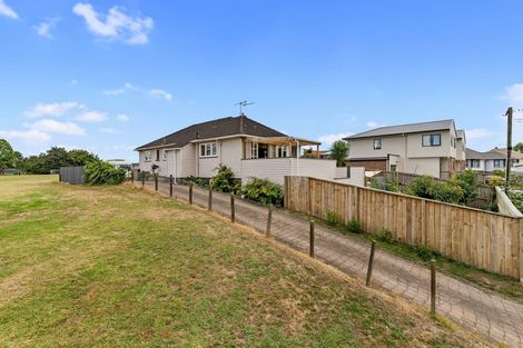 Photo of property in 9 Churchill Avenue, Maeroa, Hamilton, 3200