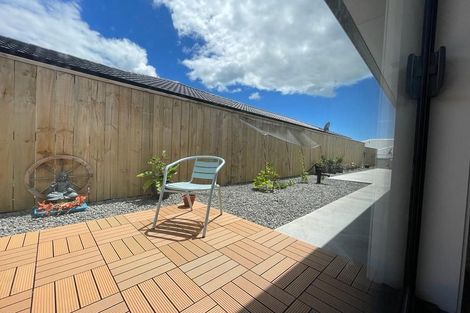 Photo of property in 5 Nottingham Road, Omokoroa, 3114