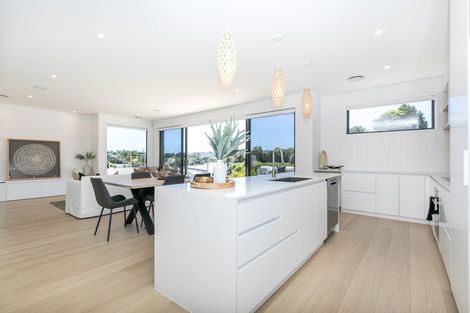 Photo of property in 5 Rangitahi Road, Raglan, 3225