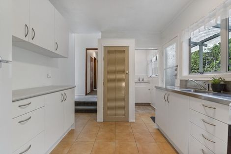 Photo of property in 1/55 Castleton Street, Birkdale, Auckland, 0626