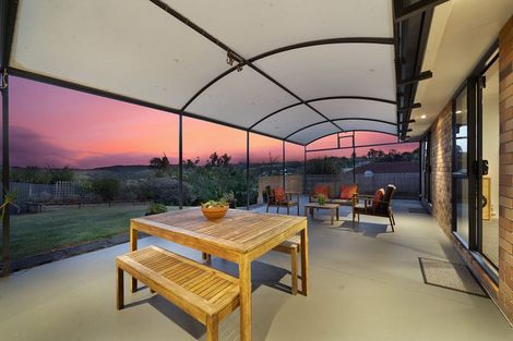 Photo of property in 32 Te Kauri Place, Helensville, 0800