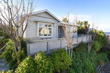 Photo of property in 1 Kilgour Street, Roslyn, Dunedin, 9010
