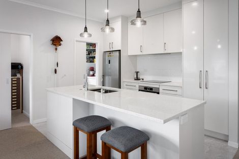 Photo of property in 17 Layla Place, Katikati, 3178