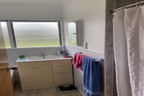 Photo of property in 2/3 Stanley Avenue, Milford, Auckland, 0620