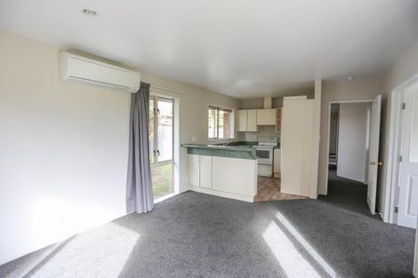 Photo of property in 32a Vagues Road, Northcote, Christchurch, 8052