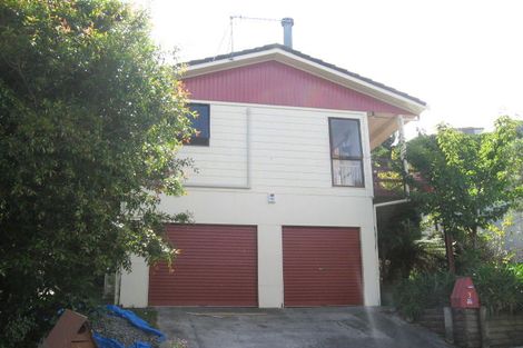 Photo of property in 3 Sasanqua Way, Crofton Downs, Wellington, 6035