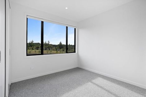 Photo of property in 32 Taha Puke Road, Okura Bush, Silverdale, 0794