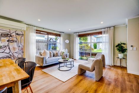 Photo of property in 47 Hollowout Street, Takanini, 2112