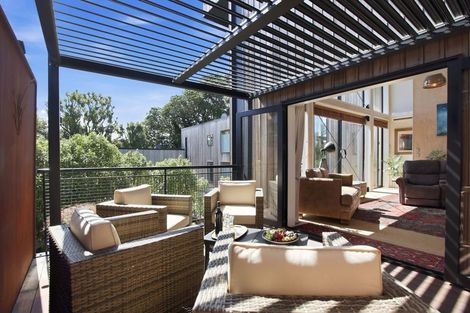Photo of property in 4/66 Powderham Street, New Plymouth, 4310