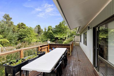 Photo of property in 6 Serenity Grove, Maoribank, Upper Hutt, 5018