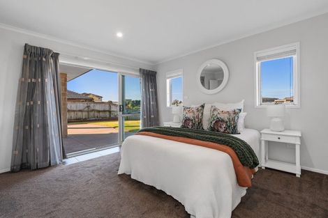 Photo of property in 150 Oriental Parade, Papamoa Beach, Papamoa, 3118