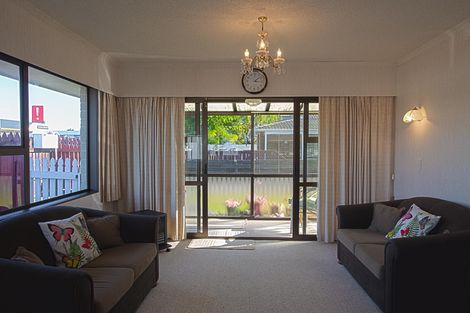 Photo of property in 115a College Street, Awapuni, Palmerston North, 4412