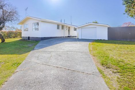 Photo of property in 4 Cabot Place, Flaxmere, Hastings, 4120