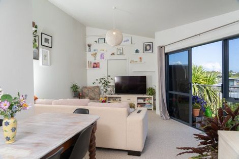 Photo of property in 25l Violet Street, Raglan, 3225