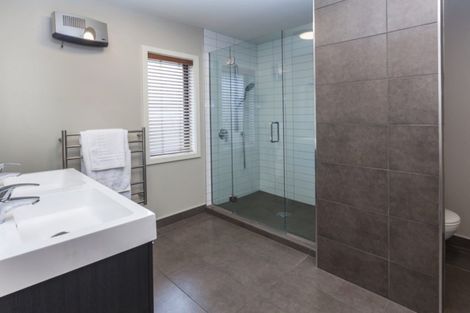 Photo of property in 19a Clyde Road, Upper Riccarton, Christchurch, 8041