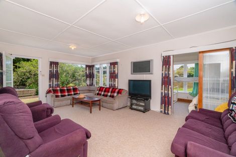 Photo of property in 17 Drake Street, Waikawa Beach, Manakau, 5573
