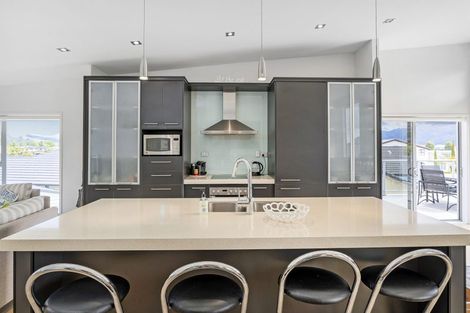 Photo of property in 24 Aquila Drive, Whitianga, 3510