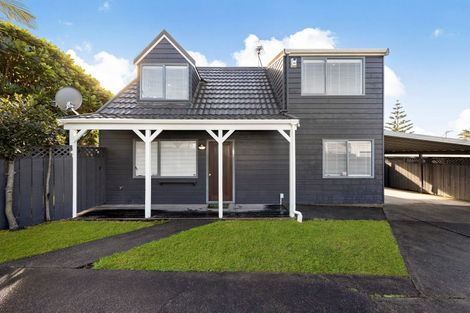 Photo of property in 2/260 Meola Road, Point Chevalier, Auckland, 1022