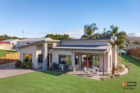 Photo of property in 111 Koutunui Road, Athenree, Katikati, 3177