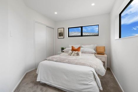 Photo of property in 70c Bond Crescent, Forrest Hill, Auckland, 0620