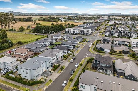 Photo of property in 61 Kopuru Road, Whenuapai, Auckland, 0618