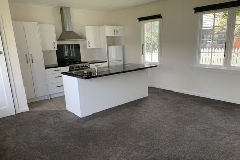 Photo of property in 3 Golf Road, Heretaunga, Upper Hutt, 5018